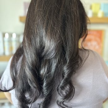 Hunny & Jade - Hair cut, think hair, frizzy hair - Hair Salons Near Me - Long Beach, California Hunny & Jade - Hair cut, think hair, frizzy hair - Hair Salons Near Me - Long Beach, California