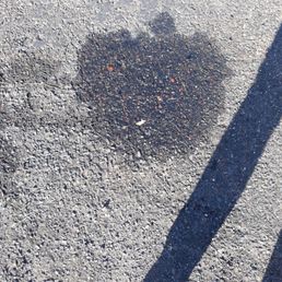 See the wet black substance that was underneath my Acura MDX after it was supposedly REPAIRED???????