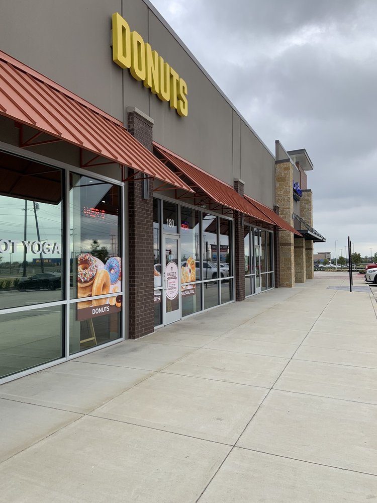 Baker’s Dozen Donuts