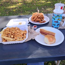 Our order. No bueno. Our order. No bueno.