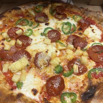 Pitfire Pizza - PINEAPPLE EXPRESS - Pizza Near Me - Los Angeles, California Pitfire Pizza - PINEAPPLE EXPRESS - Pizza Near Me - Los Angeles, California