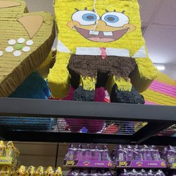 La Dulceria - Piñatas!!!