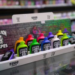 Sky High Smoke Shop - Snoop dogs new disposable brand