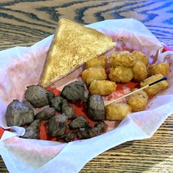 Gateway Bar & Grill - Split Order of Chislic