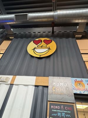 Momo Cha by null