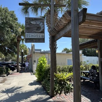 Timoti's Seafood Shak - New American Near Me - Fernandina Beach, Florida