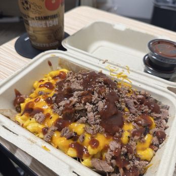 Dickey's Barbecue Pit - Chopped Brisket n Mac - Barbeque Near Me - Grand Prairie, Texas Dickey's Barbecue Pit - Chopped Brisket n Mac - Barbeque Near Me - Grand Prairie, Texas