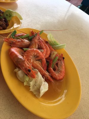 Season Live Seafood by null