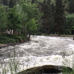 Little Salmon Lodge - River Rapids make for beautiful back noise