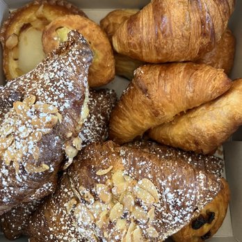 Sweet Wheat - Delicious almond croissants, pear tart, and the minis - Bakeries Near Me - Redondo Beach, California Sweet Wheat - Delicious almond croissants, pear tart, and the minis - Bakeries Near Me - Redondo Beach, California