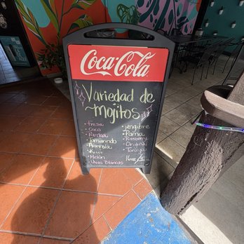 La Casita 152 - Menú de tragos - Puerto Rican Near Me - Naranjito, Puerto Rico La Casita 152 - Menú de tragos - Puerto Rican Near Me - Naranjito, Puerto Rico