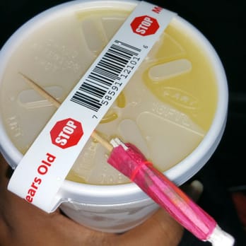 Toddy Oaks - Cute umbrella with your drink. - Bars Near Me - Katy, Texas