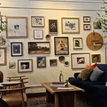 Damsel Cellars - Inside - Wine Tasting Room Near Me