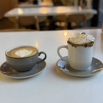 Ruah Cafe - Nutella Pistachio latte and latte - Breakfast & Brunch Near Me - Conroe, Texas
