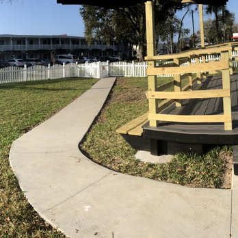 Southern Oaks Inn - Gazebo in dog park- note tunnel on left - Hotels Near Me - St. Augustine, Florida Southern Oaks Inn - Gazebo in dog park- note tunnel on left - Hotels Near Me - St. Augustine, Florida