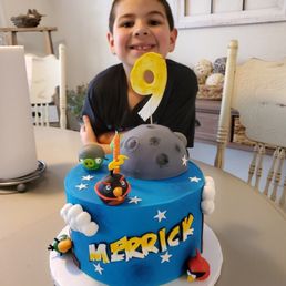 Beautifully constructed birthday cake! He loved it! Beautifully constructed birthday cake! He loved it!