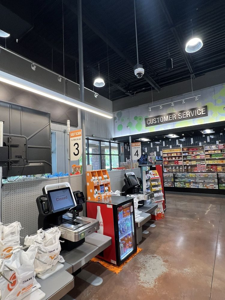 ENSON MARKET Updated October 2024 297 Photos & 60 Reviews 7700