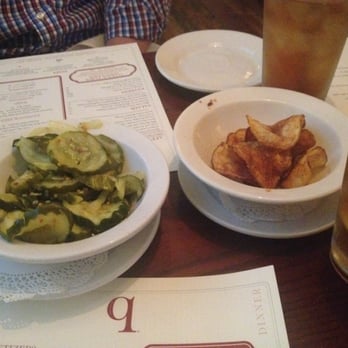 Chicago q - Pickles and chips! Very good. - Barbeque Near Me - Chicago, Illinois