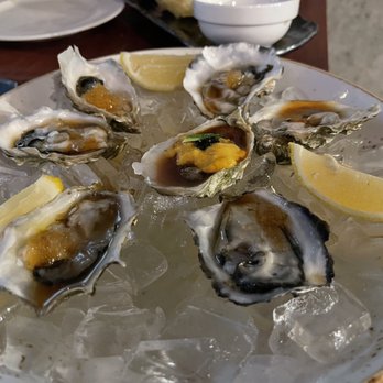 Moon Tree Sushi And Tapas - Oysters with caviar and uni - Sushi Bars Near Me - Seattle, Washington Moon Tree Sushi And Tapas - Oysters with caviar and uni - Sushi Bars Near Me - Seattle, Washington