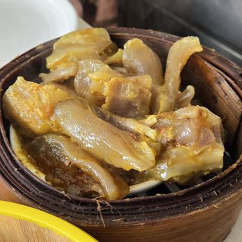 Fook Lam - Curried beef tendons - thumbs up - Dim Sum Near Me - Honolulu, Hawaii