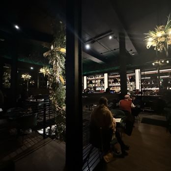 Meski Restaurant - Indoor upstairs - Ethiopian Near Me - San Francisco, California Meski Restaurant - Indoor upstairs - Ethiopian Near Me - San Francisco, California