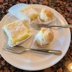 Cosa Duci Italian Bakery - Lemon bars and cream puffs