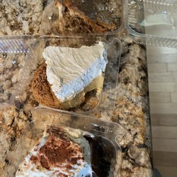 Slice Key Lime Pie