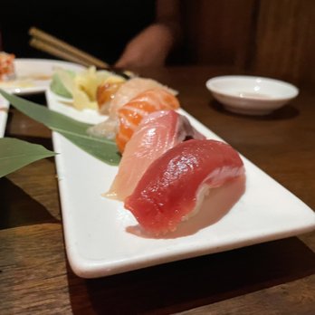 Umi Sake House - Happy hour combo plate - Sushi Bars Near Me - Seattle, Washington