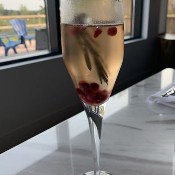 The Vista by Chef Denis - Delish Sparkling prosecco with pomegranate and elderberry! - French Near Me - Caledon, Ontario The Vista by Chef Denis - Delish Sparkling prosecco with pomegranate and elderberry! - French Near Me - Caledon, Ontario
