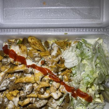 Detroit Eatery - New York Style Chicken & Lamb Combo Platter - Greek Near Me - Royal Oak, Michigan