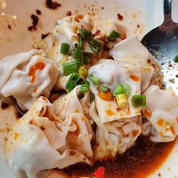 Fortune House Chinese Cuisine - Chili wontons