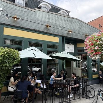 Sweet Grass Grill - Outside - New American Near Me - Tarrytown, New York Sweet Grass Grill - Outside - New American Near Me - Tarrytown, New York