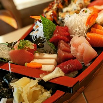 SHIKI - Love Boat - Sushi Bars Near Me - Charleston, South Carolina