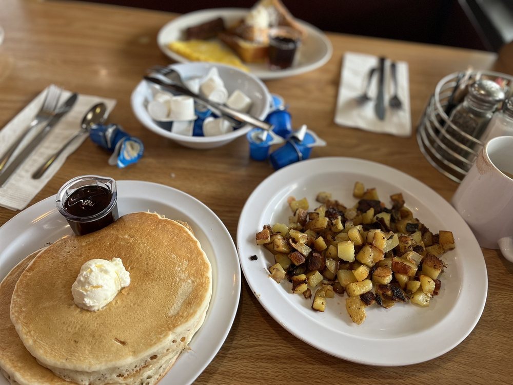 BLACKBERRY PATCH CLOSED Updated August 2024 93 Photos & 139 Reviews 37453 State Hwy 299