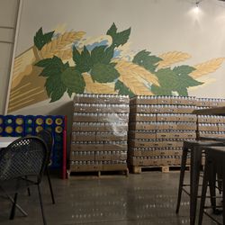 Gaston Taproom & Brewery - Memorizing art tho