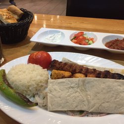 Restaurang Mevlana - Charcoal Grilled chicken/meat half half with rise, bread and sides