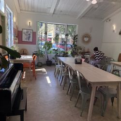 Three Ladies Cafe