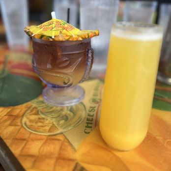 Cheeseburger In Paradise - Mai Tai and Mimosa was super on point - Burgers Near Me - Honolulu, Hawaii