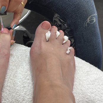 Studio M Salon - Pedicure post COVID - Hair Salons Near Me - Alameda, California Studio M Salon - Pedicure post COVID - Hair Salons Near Me - Alameda, California
