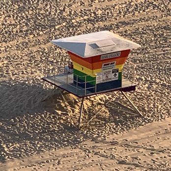 Pride Lifeguard Tower - Rainbow lifeguard tower - Landmarks & Historical Buildings Near Me - Long Beach, California