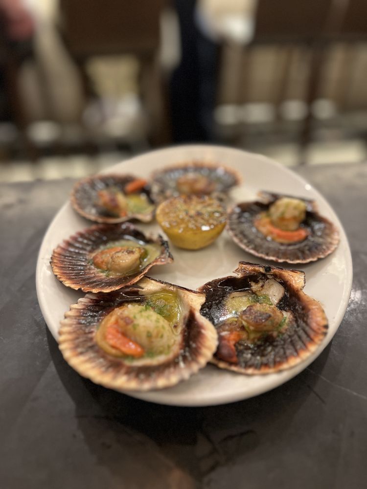Social spots from Tomiño Taberna Gallega