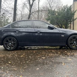 Loving the tint Ryan and his crew added to my E90! Loving the tint Ryan and his crew added to my E90!