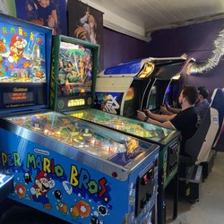 DawnStar Video Games - Arcade