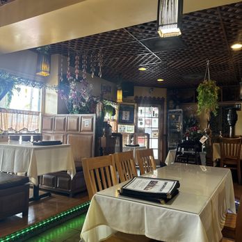 Siam Garden Cafe - Thai Near Me - Honolulu, Hawaii