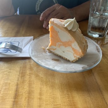 Buzz's - Steakhouses Near Me - Kailua, Hawaii