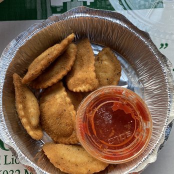 Brooklyn Pizza Co. - Fried Cheese Ravioli (8 Pieces) - Pizza Near Me - Wilmington, North Carolina Brooklyn Pizza Co. - Fried Cheese Ravioli (8 Pieces) - Pizza Near Me - Wilmington, North Carolina