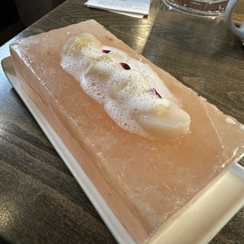 Hummingbird Sushi - Scallop tasting - Japanese Near Me - Seattle, Washington
