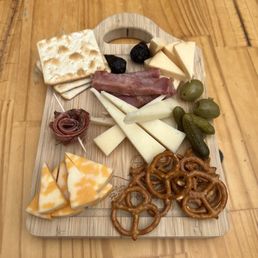 Tyri Cheese Plate Tyri Cheese Plate