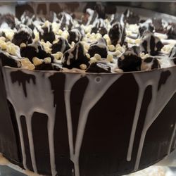 Four Palates Gelato & Bakery