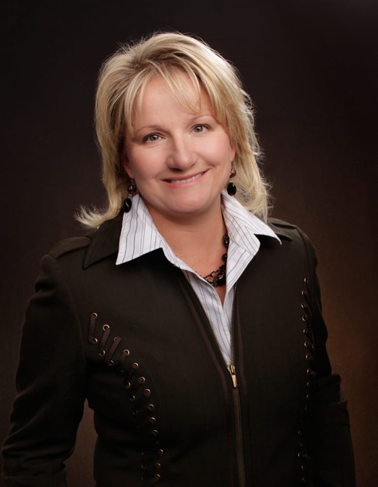 OSGOOD TEAM REAL ESTATE 19590 E MainStreet, Parker, Colorado Real